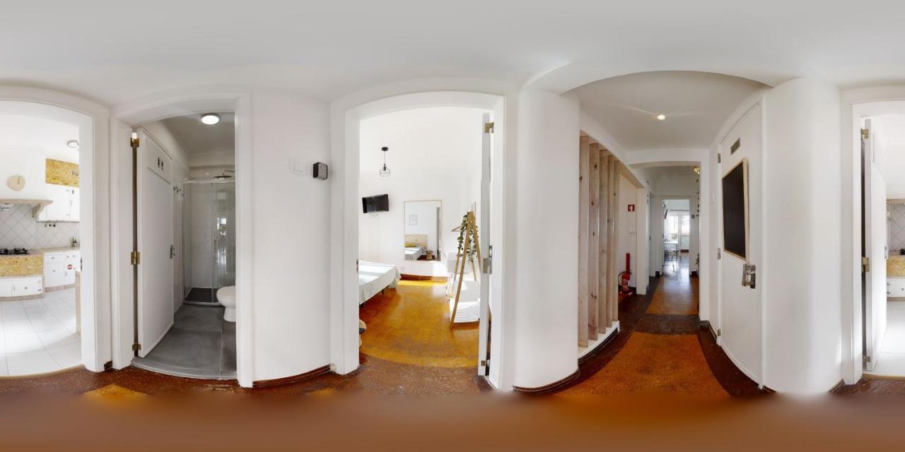 אמאדורה Santos Mattos Guesthouse & Apartments By Lisbon With Sintra מראה חיצוני תמונה