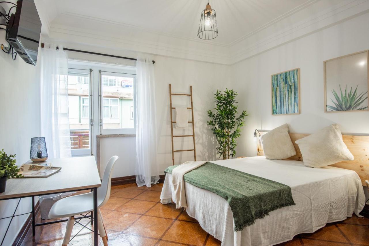 אמאדורה Santos Mattos Guesthouse & Apartments By Lisbon With Sintra מראה חיצוני תמונה